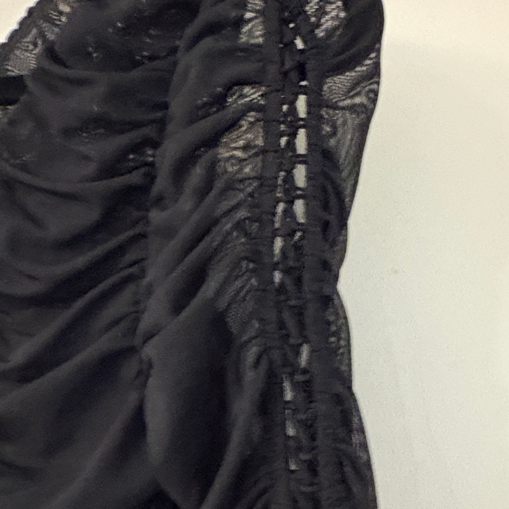 Marciano Black Sheer Ruched Lace-Back Long Sleeve Top - Picture 4 of 5